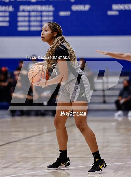 Thumbnail 3 in Bishop O'Dowd @ Sierra Canyon photogallery.