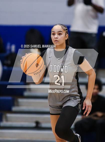 Thumbnail 2 in Bishop O'Dowd @ Sierra Canyon photogallery.