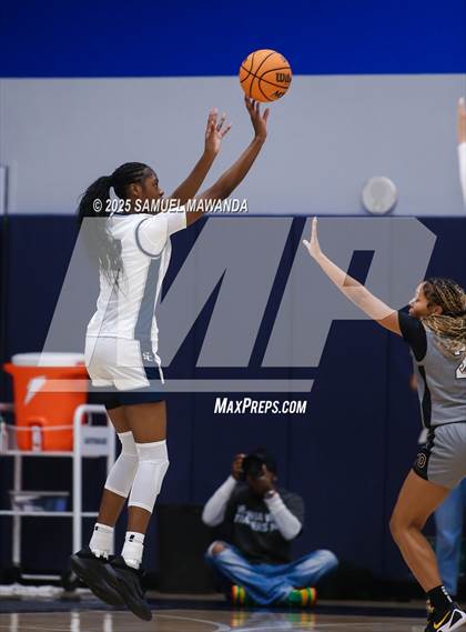 Thumbnail 1 in Bishop O'Dowd @ Sierra Canyon photogallery.