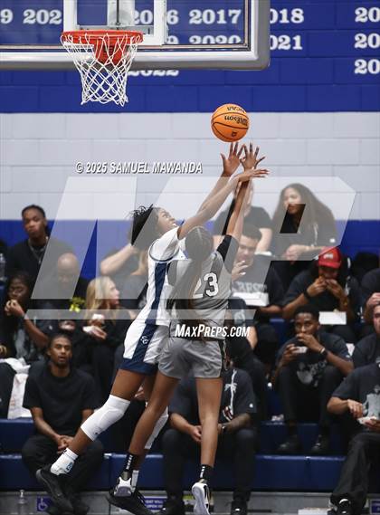 Thumbnail 2 in Bishop O'Dowd @ Sierra Canyon photogallery.