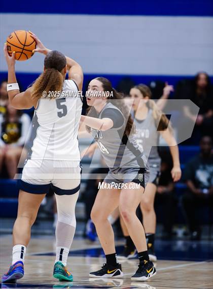 Thumbnail 3 in Bishop O'Dowd @ Sierra Canyon photogallery.