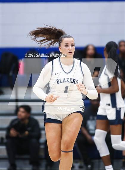 Thumbnail 1 in Bishop O'Dowd @ Sierra Canyon photogallery.