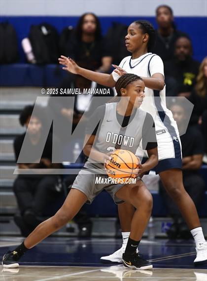 Thumbnail 3 in Bishop O'Dowd @ Sierra Canyon photogallery.