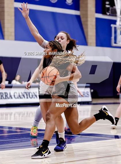 Thumbnail 1 in Bishop O'Dowd @ Sierra Canyon photogallery.