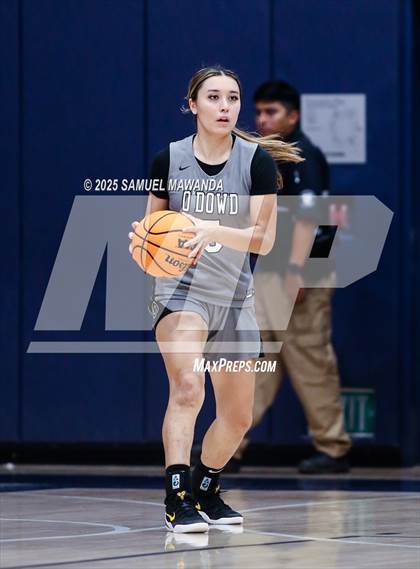 Thumbnail 2 in Bishop O'Dowd @ Sierra Canyon photogallery.