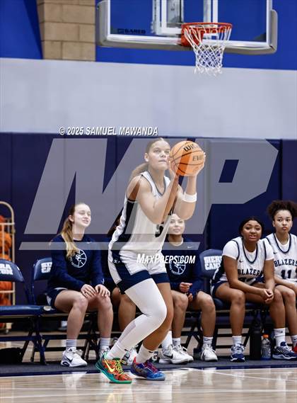 Thumbnail 3 in Bishop O'Dowd @ Sierra Canyon photogallery.