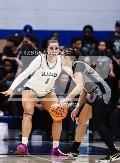 Thumbnail 2 in Bishop O'Dowd @ Sierra Canyon photogallery.