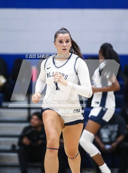 Thumbnail 2 in Bishop O'Dowd @ Sierra Canyon photogallery.