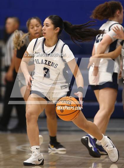 Thumbnail 2 in Bishop O'Dowd @ Sierra Canyon photogallery.