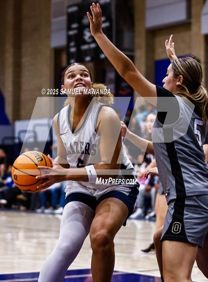 Thumbnail 3 in Bishop O'Dowd @ Sierra Canyon photogallery.