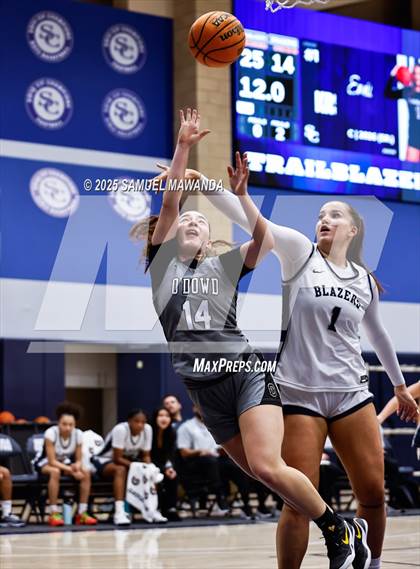 Thumbnail 2 in Bishop O'Dowd @ Sierra Canyon photogallery.