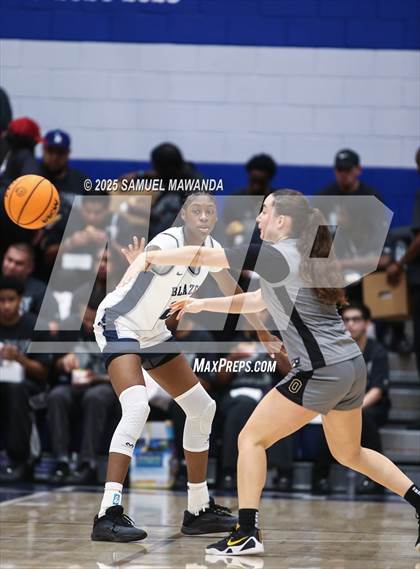 Thumbnail 2 in Bishop O'Dowd @ Sierra Canyon photogallery.