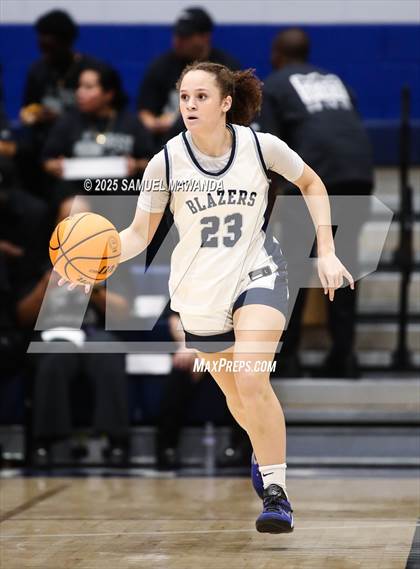 Thumbnail 3 in Bishop O'Dowd @ Sierra Canyon photogallery.