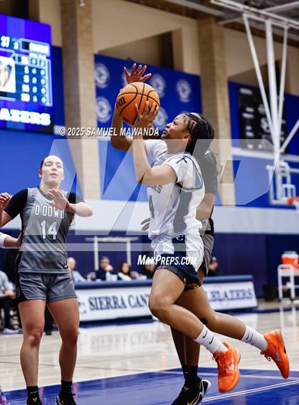 Thumbnail 1 in Bishop O'Dowd @ Sierra Canyon photogallery.