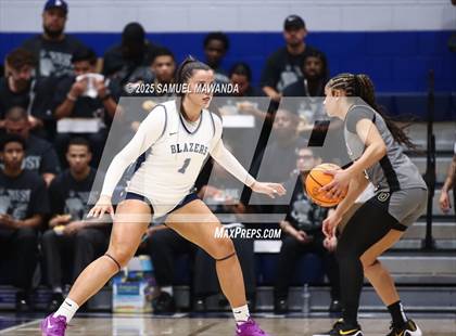 Thumbnail 2 in Bishop O'Dowd @ Sierra Canyon photogallery.