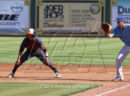 Thumbnail 3 in Norco vs. Huntington Beach (CIF SS Div 1 Semifinal) photogallery.