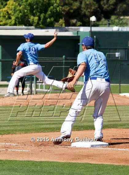 Thumbnail 2 in Norco vs. Huntington Beach (CIF SS Div 1 Semifinal) photogallery.