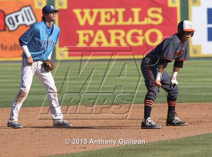 Thumbnail 2 in Norco vs. Huntington Beach (CIF SS Div 1 Semifinal) photogallery.