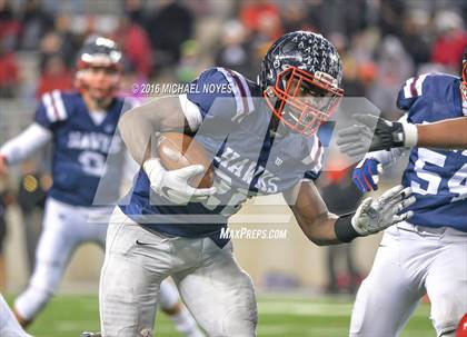 Thumbnail 2 in Steubenville vs. Bishop Hartley (OHSAA Division IV Final)  photogallery.