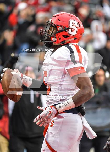 Thumbnail 3 in Steubenville vs. Bishop Hartley (OHSAA Division IV Final)  photogallery.