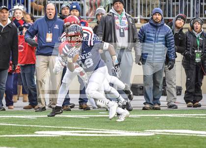 Thumbnail 3 in Steubenville vs. Bishop Hartley (OHSAA Division IV Final)  photogallery.