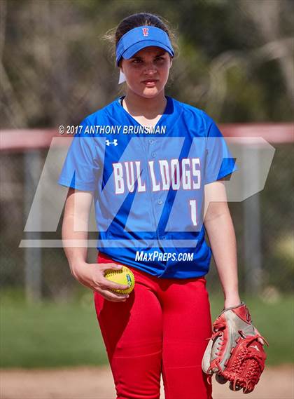 Thumbnail 3 in Oak Ridge vs. Folsom (Pre-Season Tournament) photogallery.