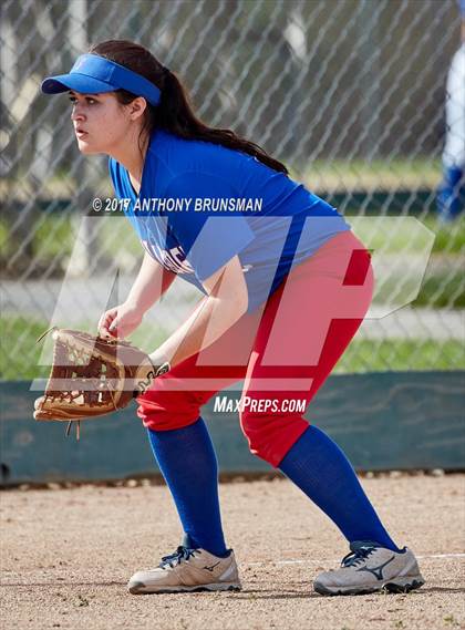 Thumbnail 1 in Oak Ridge vs. Folsom (Pre-Season Tournament) photogallery.