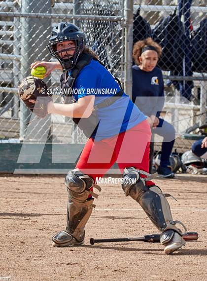 Thumbnail 3 in Oak Ridge vs. Folsom (Pre-Season Tournament) photogallery.