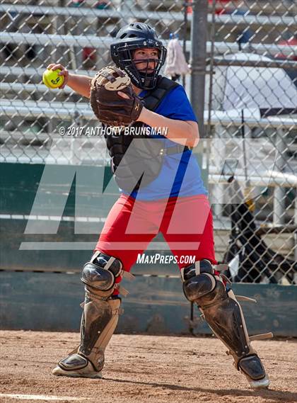 Thumbnail 2 in Oak Ridge vs. Folsom (Pre-Season Tournament) photogallery.