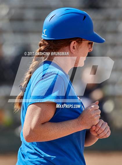 Thumbnail 2 in Oak Ridge vs. Folsom (Pre-Season Tournament) photogallery.