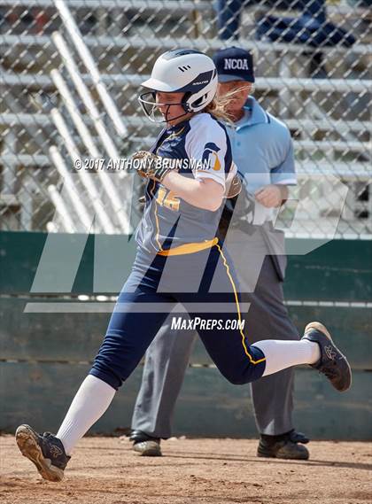 Thumbnail 3 in Oak Ridge vs. Folsom (Pre-Season Tournament) photogallery.