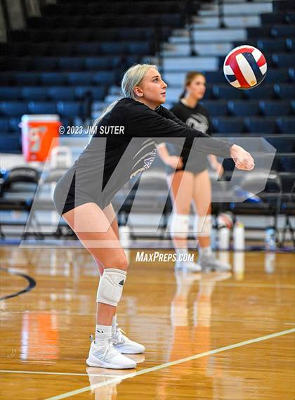 Thumbnail 1 in College Station vs The Woodlands photogallery.
