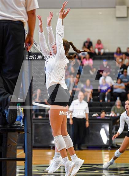 Thumbnail 3 in College Station vs The Woodlands photogallery.