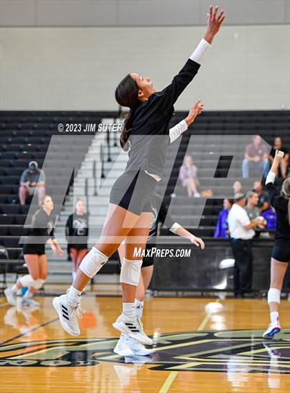 Thumbnail 3 in College Station vs The Woodlands photogallery.