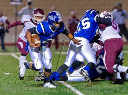 Thumbnail 2 in La Pryor vs. Falls City (UIL A1 D2 Quarterfinal playoffs) photogallery.