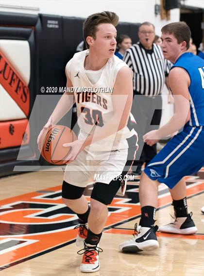 Thumbnail 2 in PORTA/Ashland-Chandlerville Central @ Illini Bluffs photogallery.