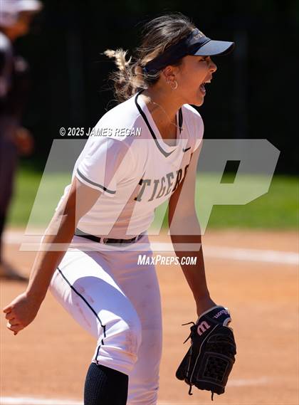 Thumbnail 2 in Piedmont Hills @ Notre Dame (CCS D2 quarterfinal) photogallery.