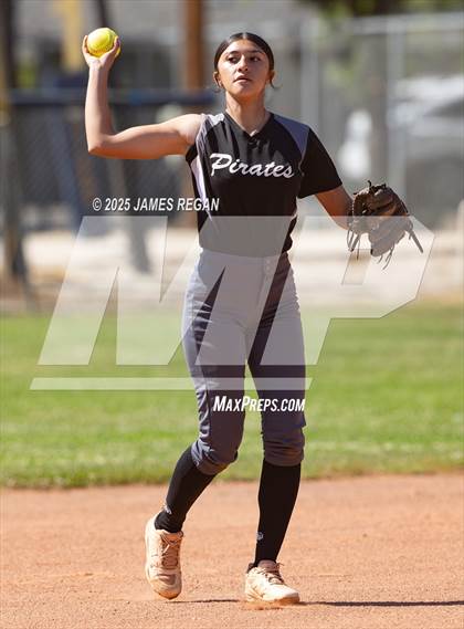 Thumbnail 2 in Piedmont Hills @ Notre Dame (CIF CCS D2 Quarterfinal) photogallery.