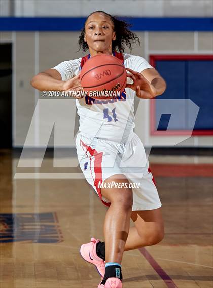 Thumbnail 2 in Placer vs. Christian Brothers (CIF SJS D3 Semifinal) photogallery.