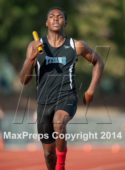 Thumbnail 2 in CIF SS D2 Track and Field Championships (Boys Events) photogallery.