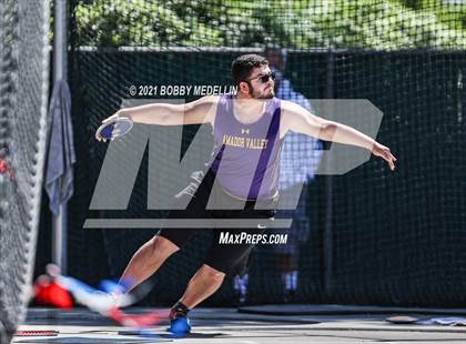 Thumbnail 1 in West Coast Relays photogallery.