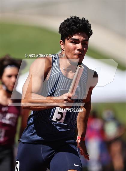 Thumbnail 1 in West Coast Relays photogallery.