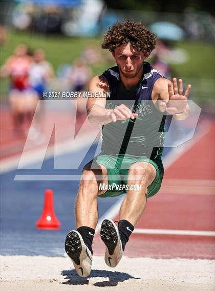 Thumbnail 2 in West Coast Relays photogallery.