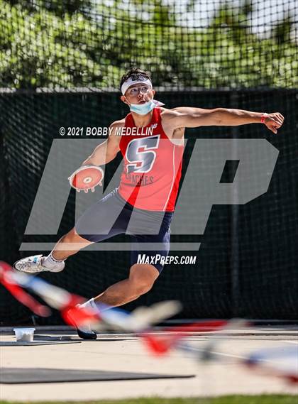 Thumbnail 3 in West Coast Relays photogallery.