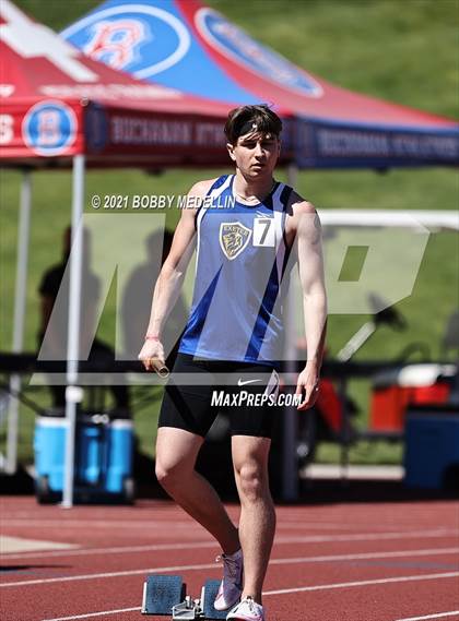 Thumbnail 1 in West Coast Relays photogallery.