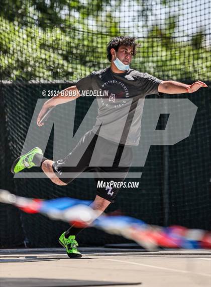 Thumbnail 1 in West Coast Relays photogallery.