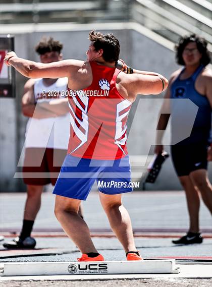 Thumbnail 2 in West Coast Relays photogallery.