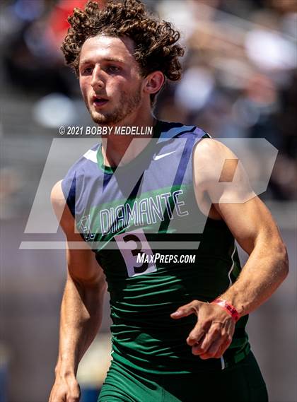 Thumbnail 2 in West Coast Relays photogallery.