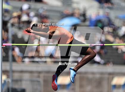 Thumbnail 1 in West Coast Relays photogallery.