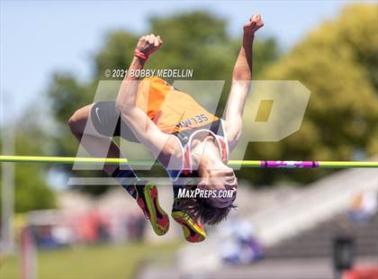 Thumbnail 3 in West Coast Relays photogallery.